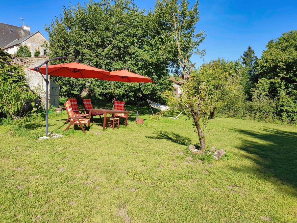 Number 22 - Le Dorat - Apartment One With Garden & Free Parking Buitenkant foto